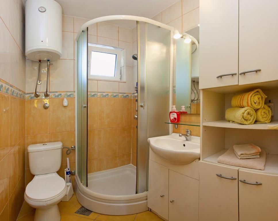 Casa Varos Supetar Εξωτερικό φωτογραφία